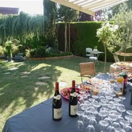 Bed & Breakfast La Maison D'euphrasie D'hotes