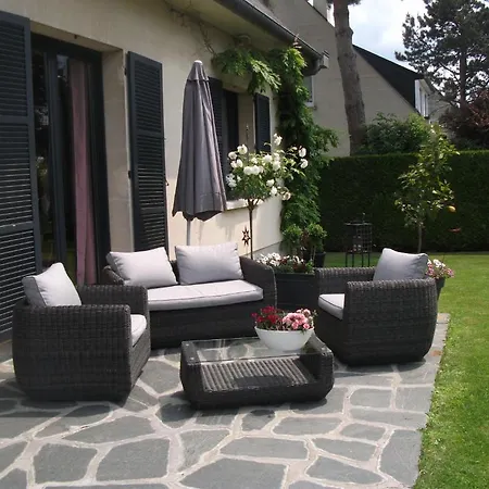 La Maison D'euphrasie D'hotes Bed & Breakfast *